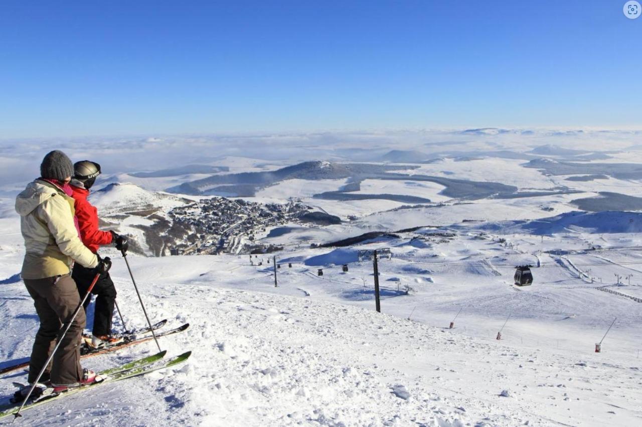 Super-Besse Residence Le Lac Bleu Serviere Chez Lorenzo Et Severine ภายนอก รูปภาพ
